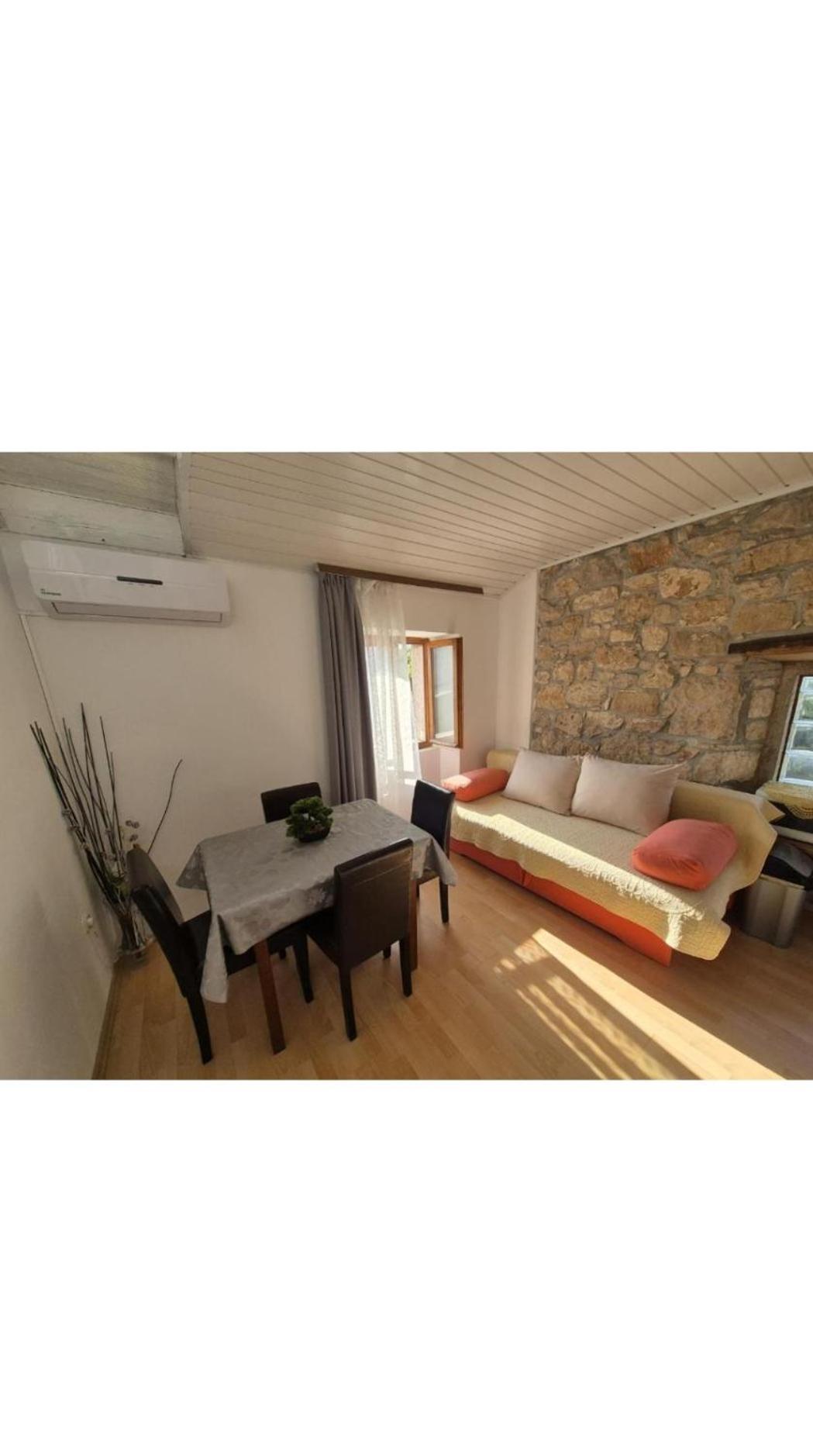 Koza 100m From The Porec